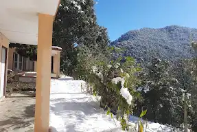 JF&R || hotel in Pangot