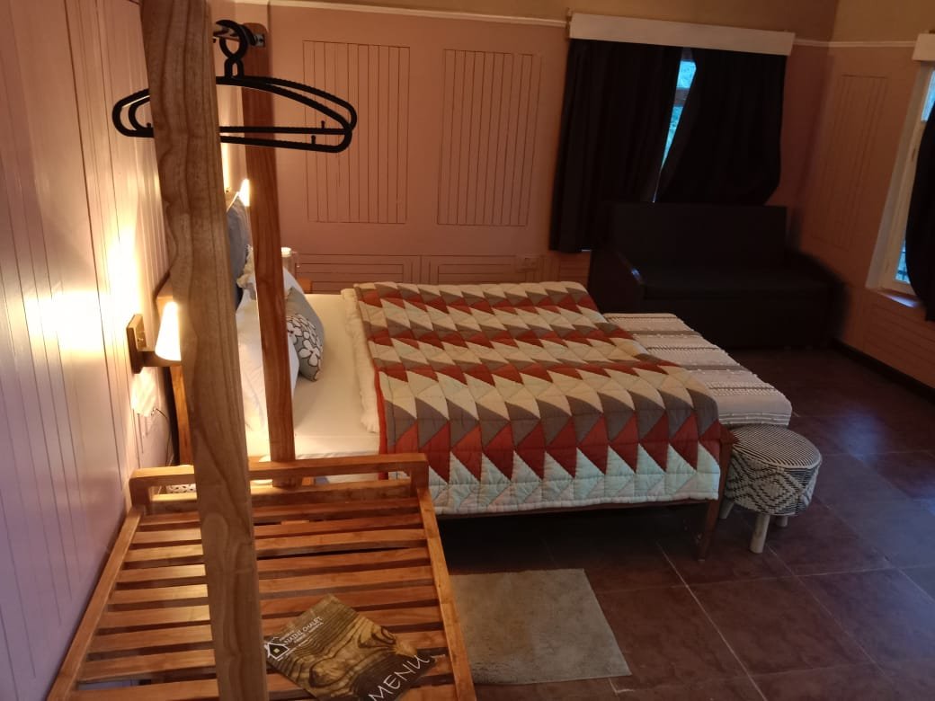 Ashokas Chalet || Hotel in Nainital Pangot