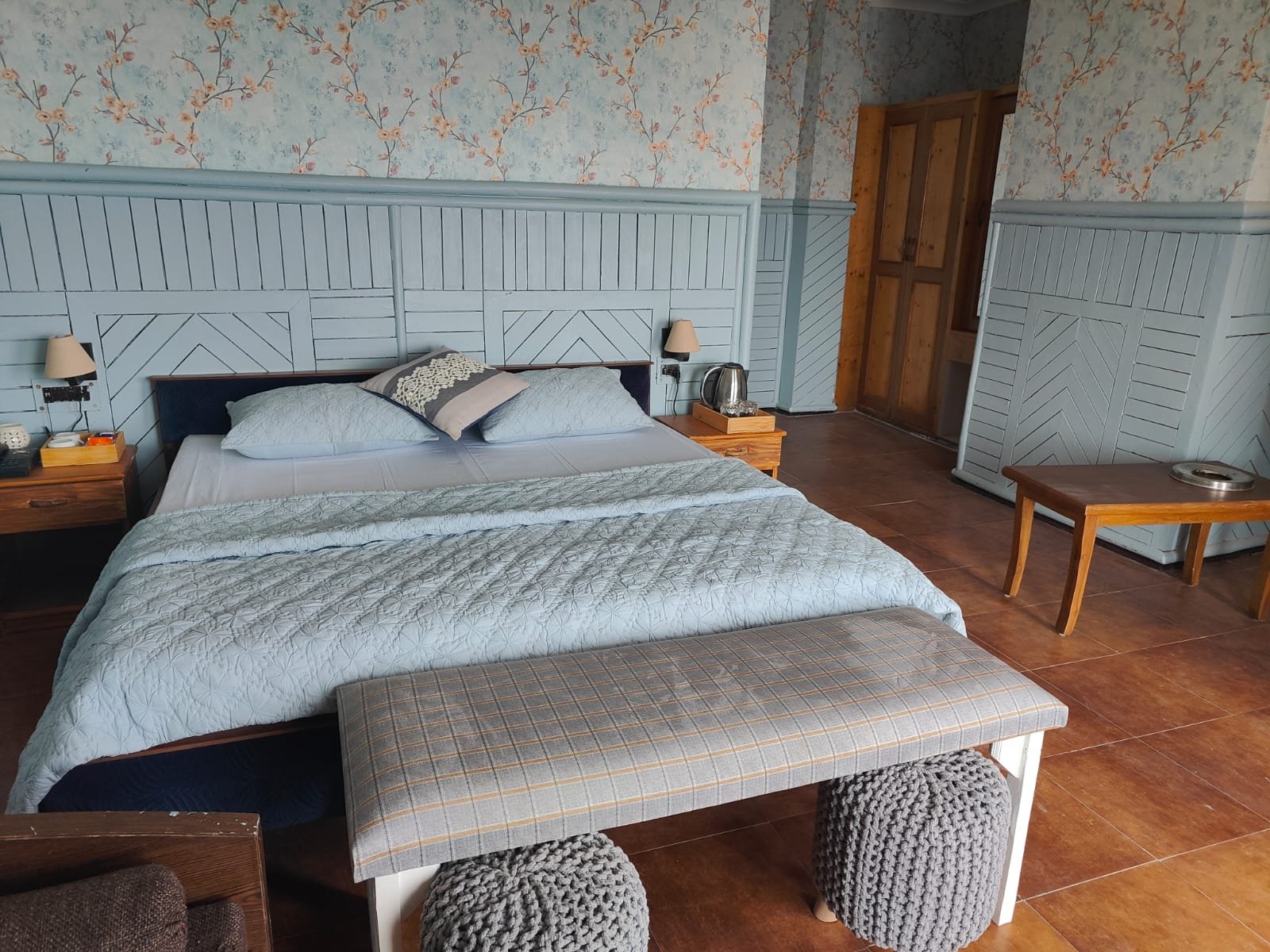 Ashokas Chalet || Hotel in Nainital Pangot