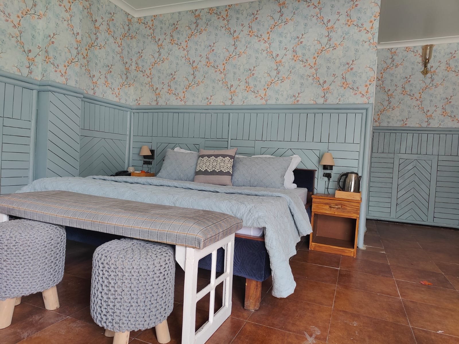 Ashokas Chalet || Hotel in Nainital Pangot