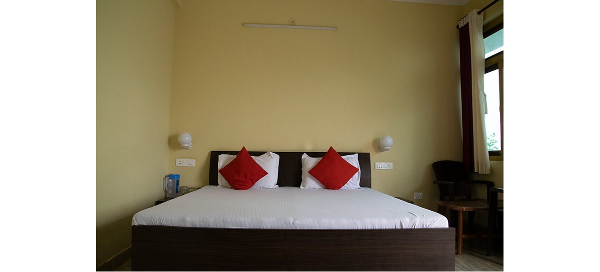 Himani Resort in Pangot || Nainital