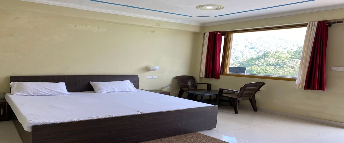 Himani Resort in Pangot || Nainital