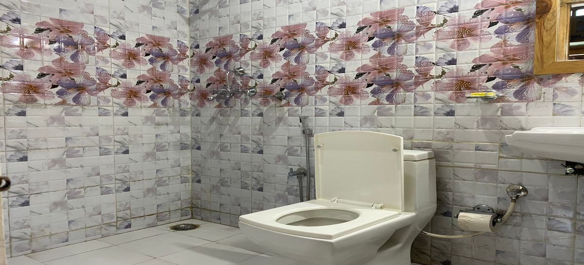 Himani Resort in Pangot || Nainital