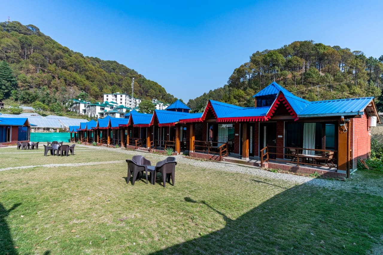 Bimbos || Resort in Kaichidham Nainital