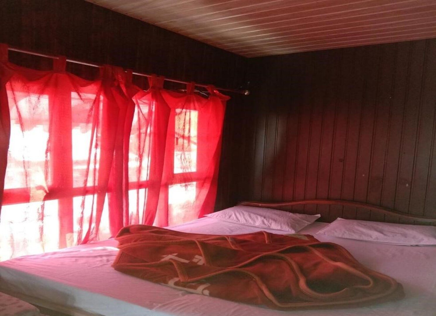 Avon 50 Meter to mall road