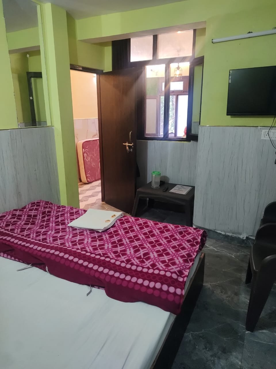 Tajj Hotel & Restaurants